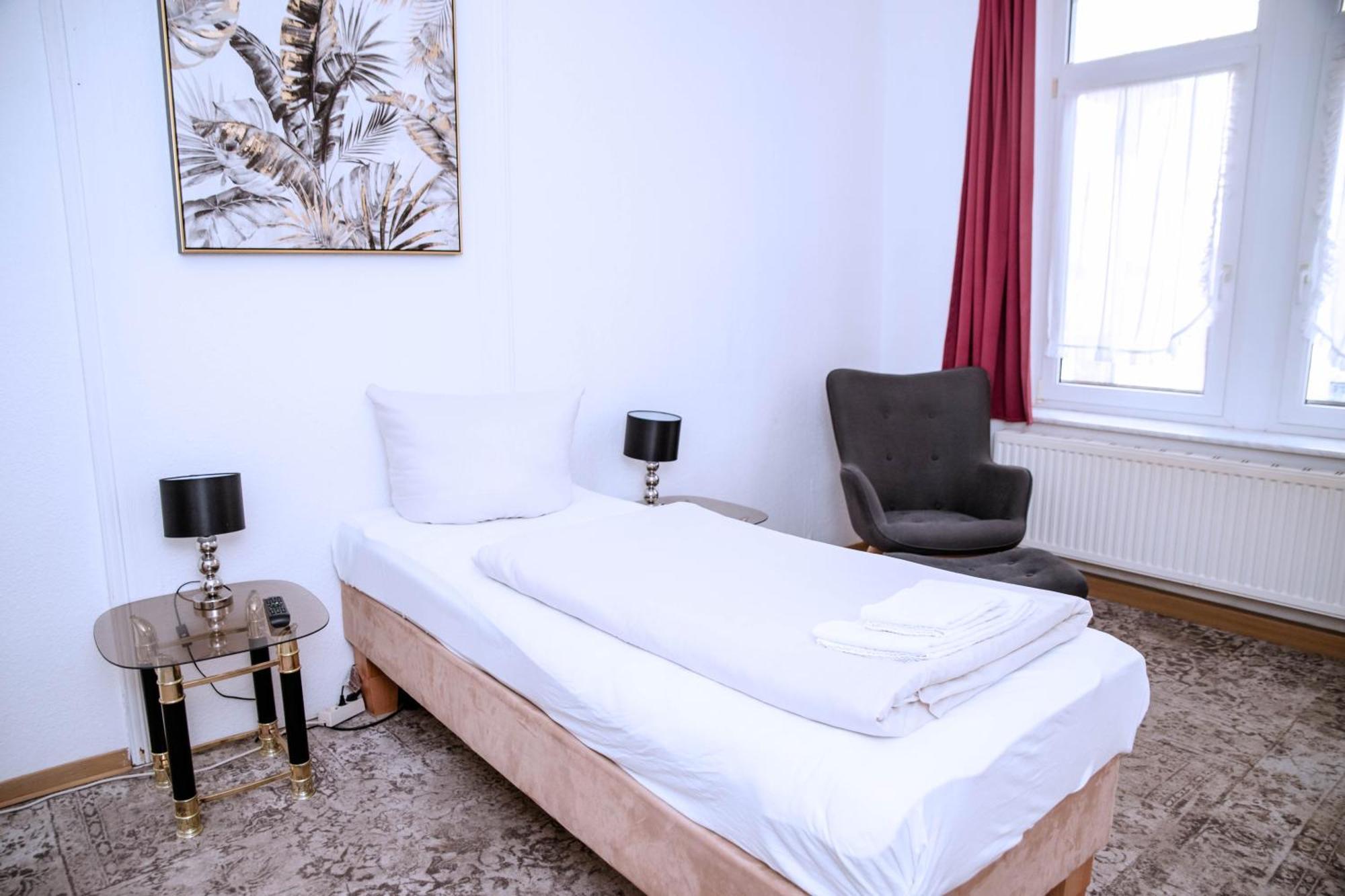 Rothenberger Plauen Hotel Bagian luar foto